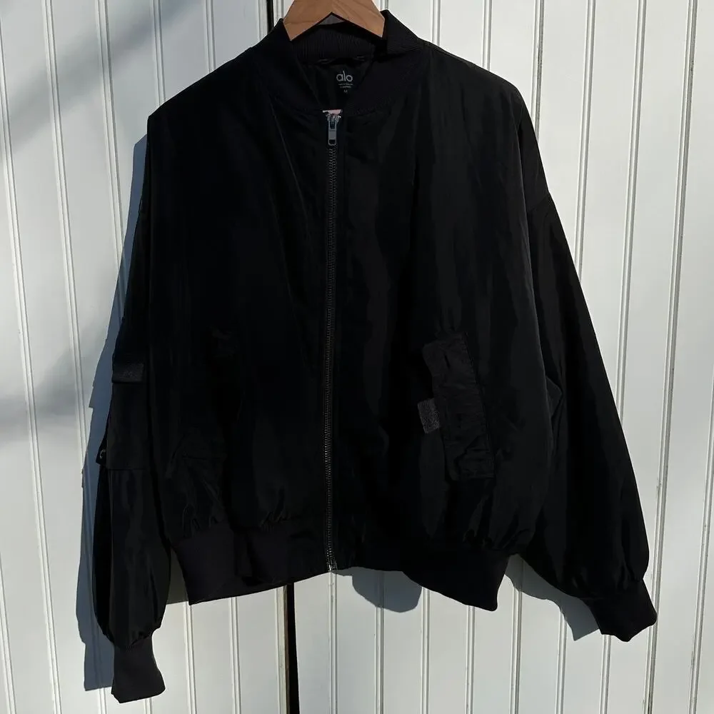 Alo Yoga It Girl Bomber Jacket Black Size Medium EUC Oversize Blade Collar - Picture 3 of 16